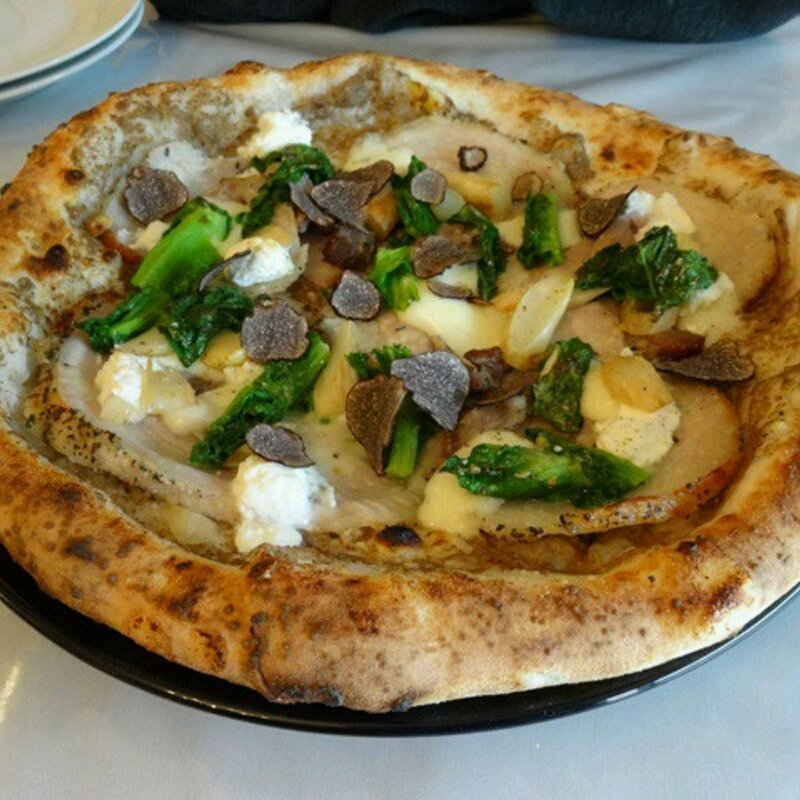 トリュフとポルケッタ(ピッツェリア ポジターノ)