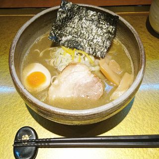 濃厚煮干しそば(塩)(麺屋 音)