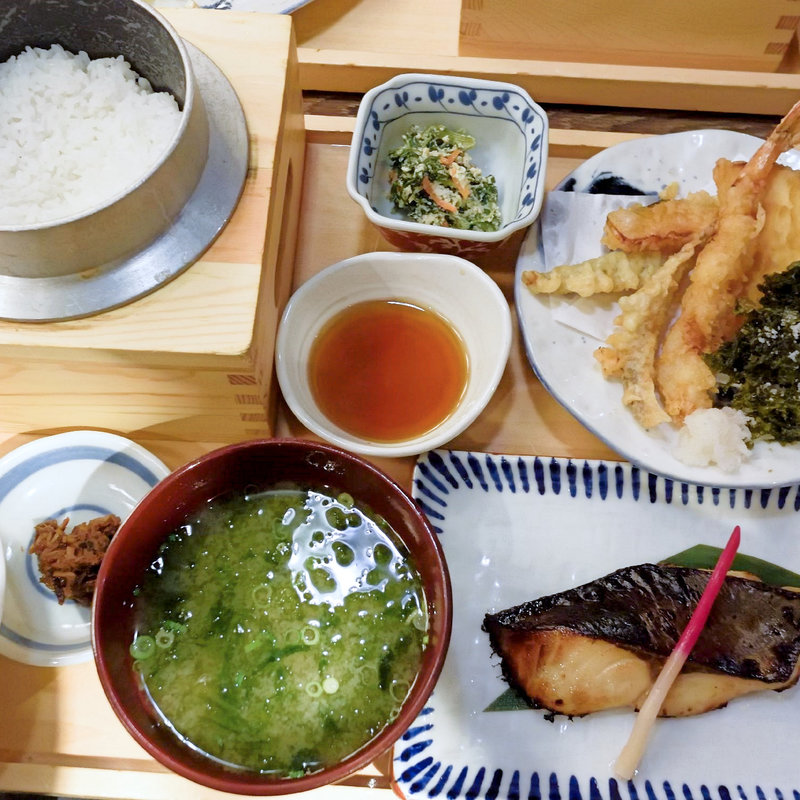 くろしを定食(土佐わら焼き 龍神丸 ゆめタウン高松 )