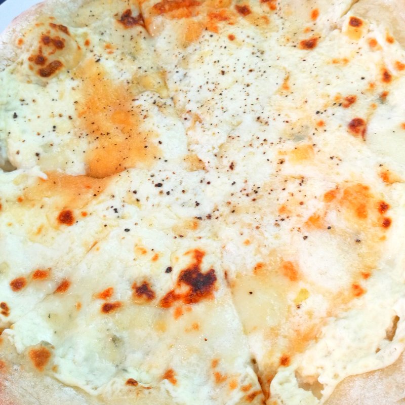 クアトロフォルマッジ(アクアマーレ)