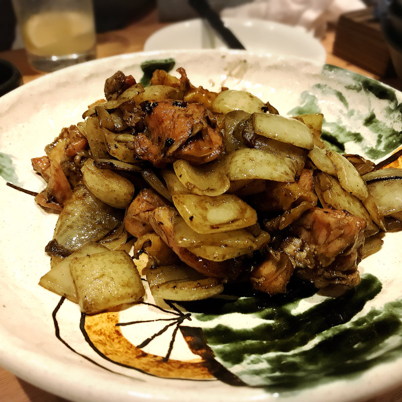 モモのコロ炭火焼(KUMAMOTODining×あざみ 中目黒店)