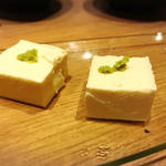 クリームチーズ豆腐(KUMAMOTODining×あざみ 中目黒店)