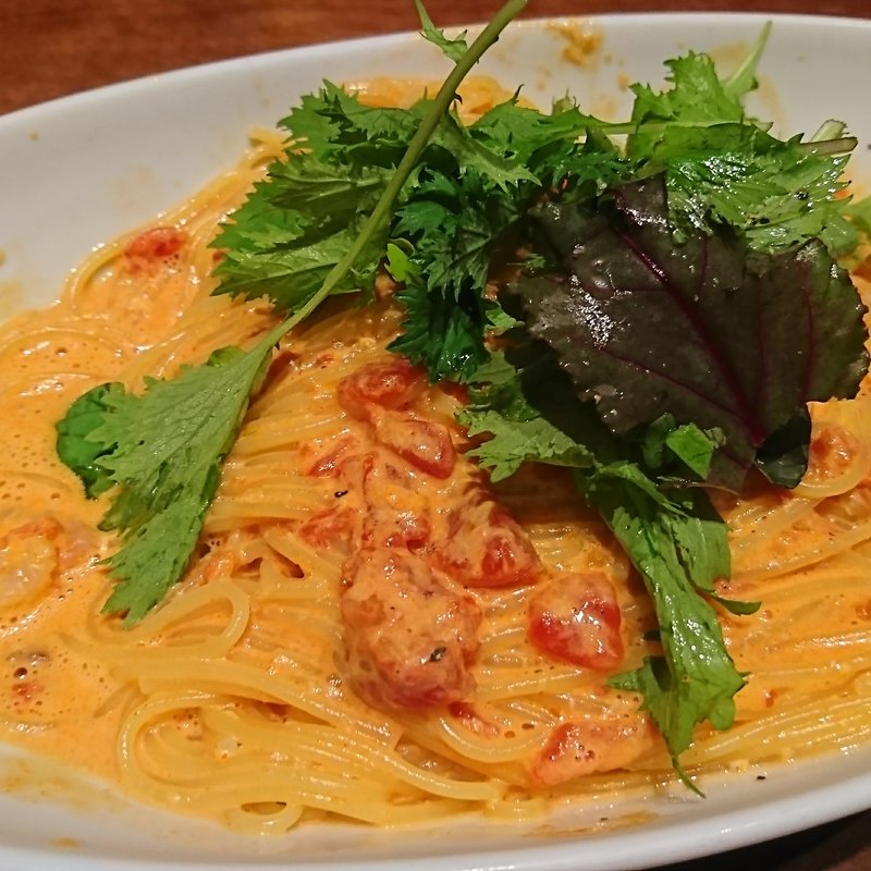 濃厚!!海老とトマトのクリームソース(CAFEDIVERGE)