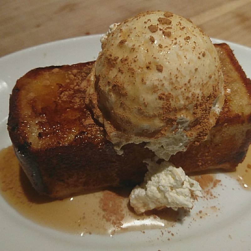 シナモンクリームトースト(ワンルームカフェ （one room cafe）)