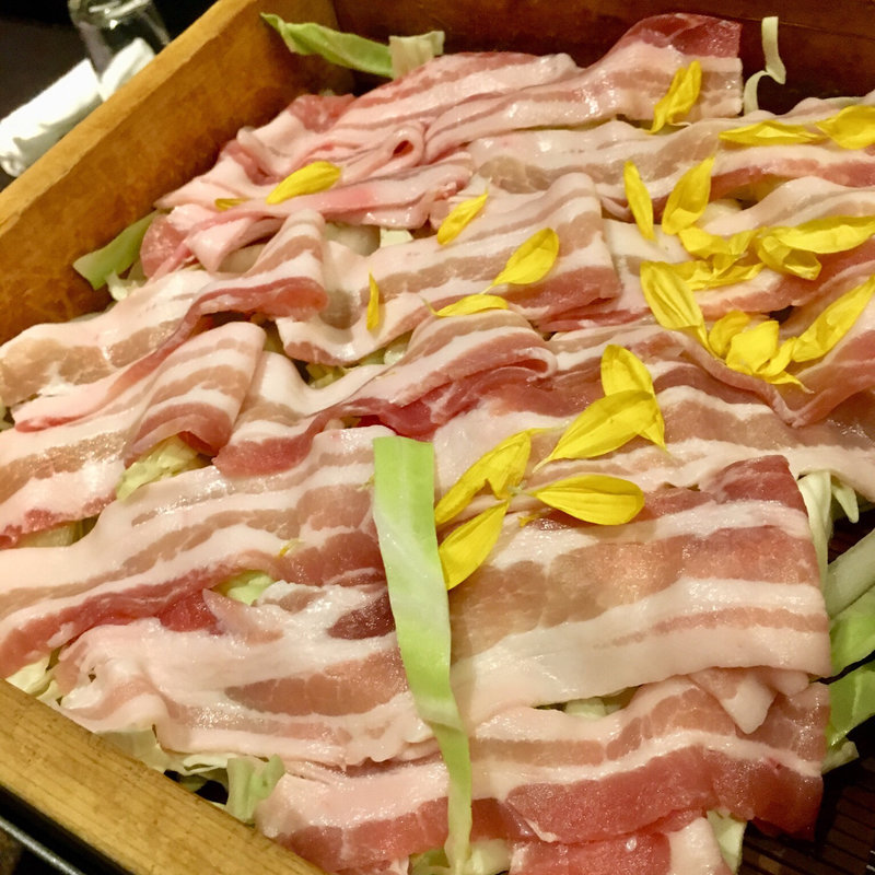 高知県産 美鮮豚の蒸籠蒸し(龍馬街道 品川)