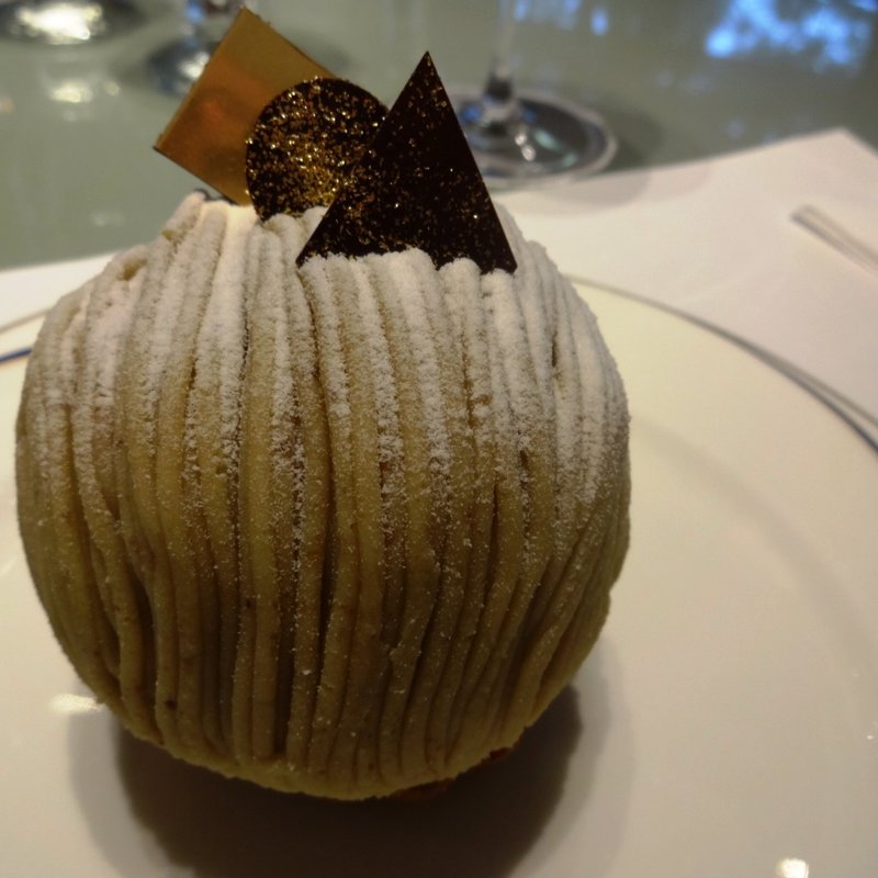 スーパーモンブラン(SATSUKI  （サツキ【旧店名】アゼリア）)