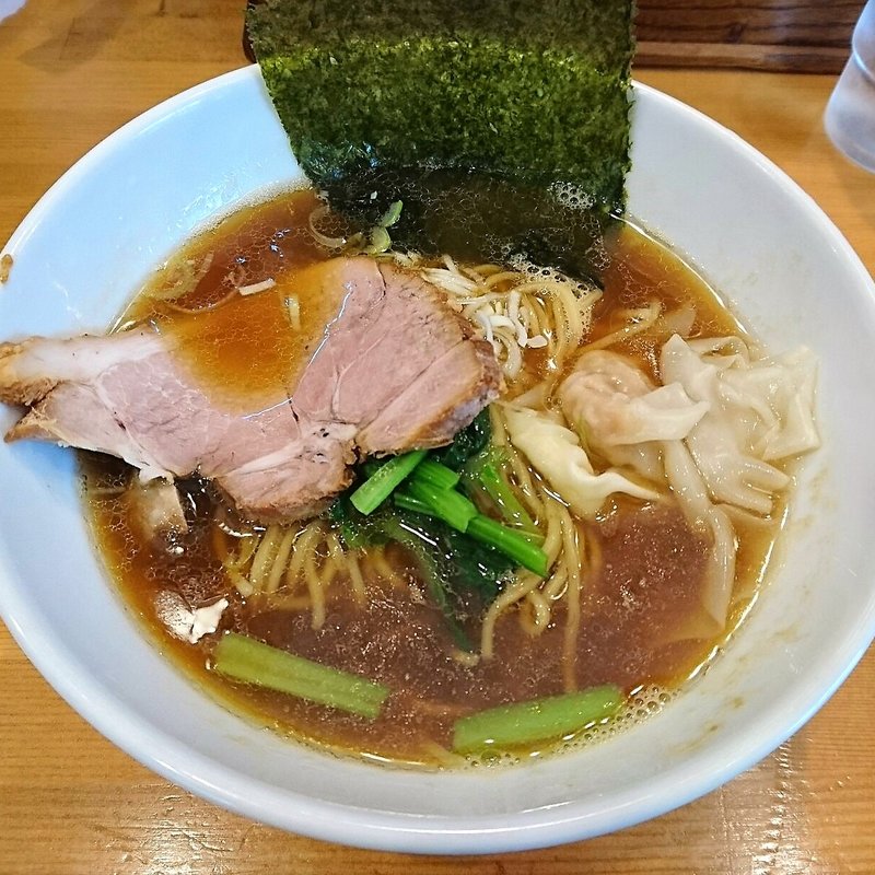 醤油ラーメン(桃李路 )