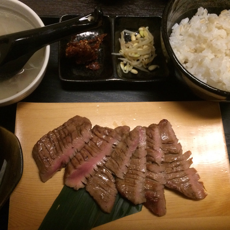 熟成牛たん定食(しげ吉)