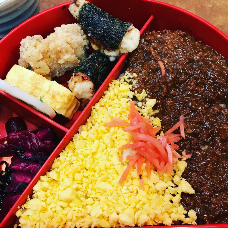 とり弁当(正起屋 阪急三番街店 （まさきや）)