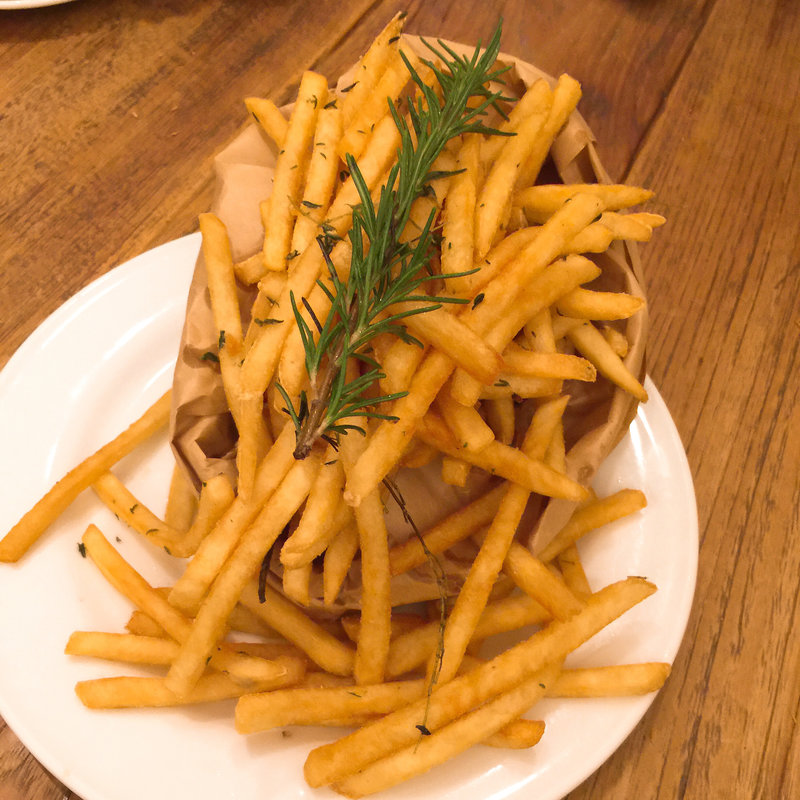 フレンチフライドポテト(ビストロ＆バー タコニョッキ)