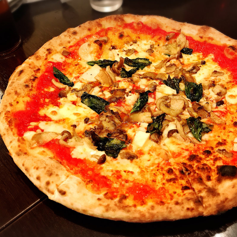 フンギ(ナポリピッツァ ピッツェリア ラ ロッサ)