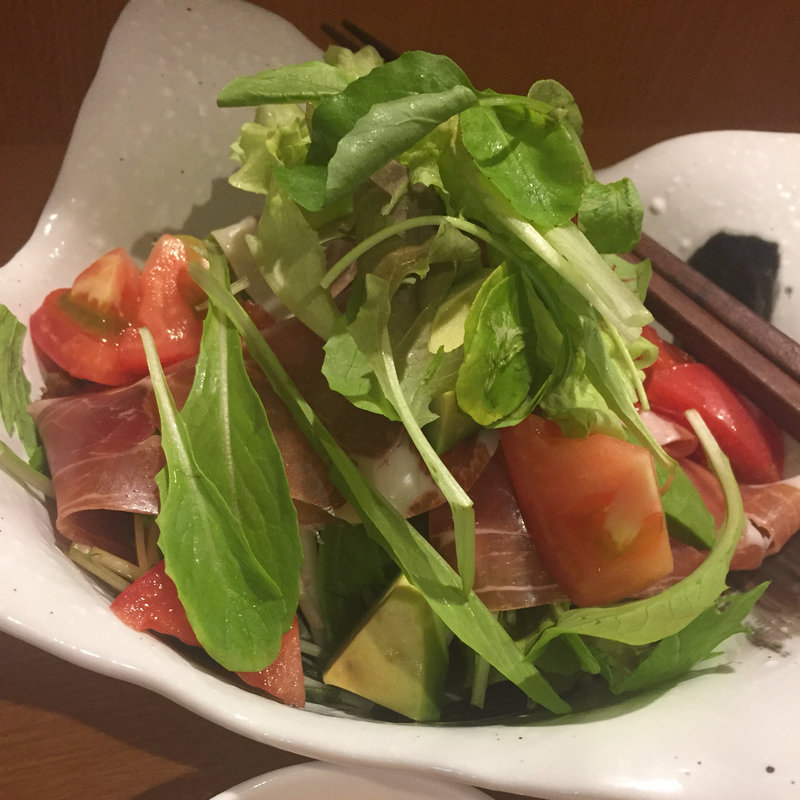 生ハムとアボカドのサラダ(GRILL KING （グリルキング）)