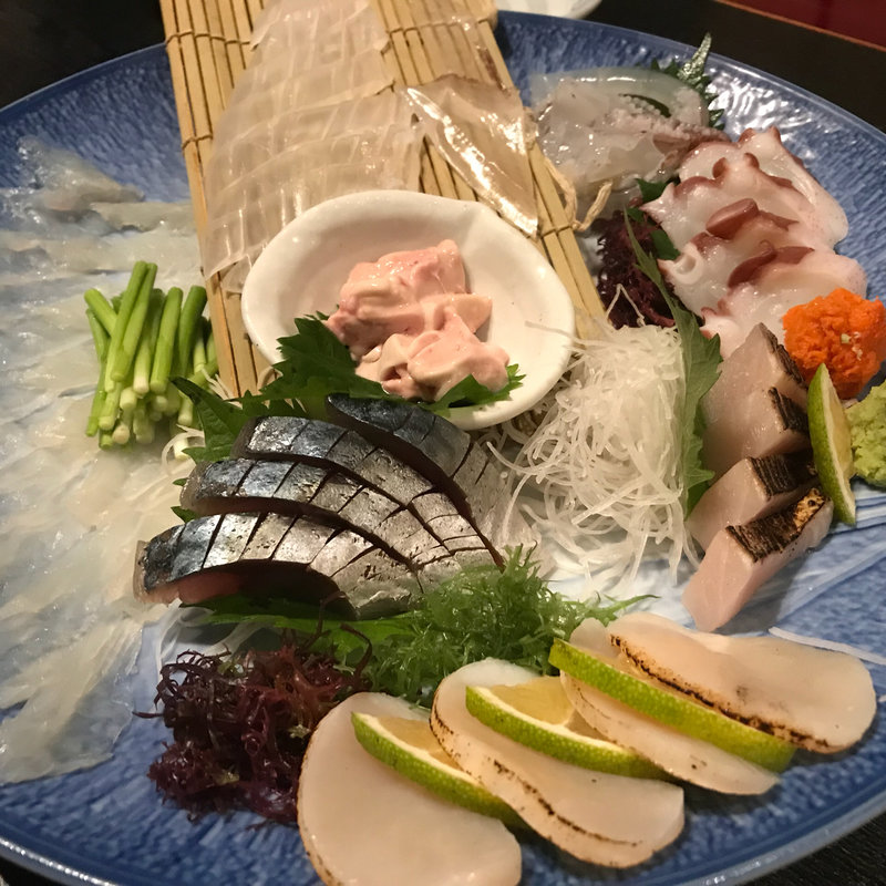 特製刺身盛り合わせ(大名やぶれかぶれ平尾店)