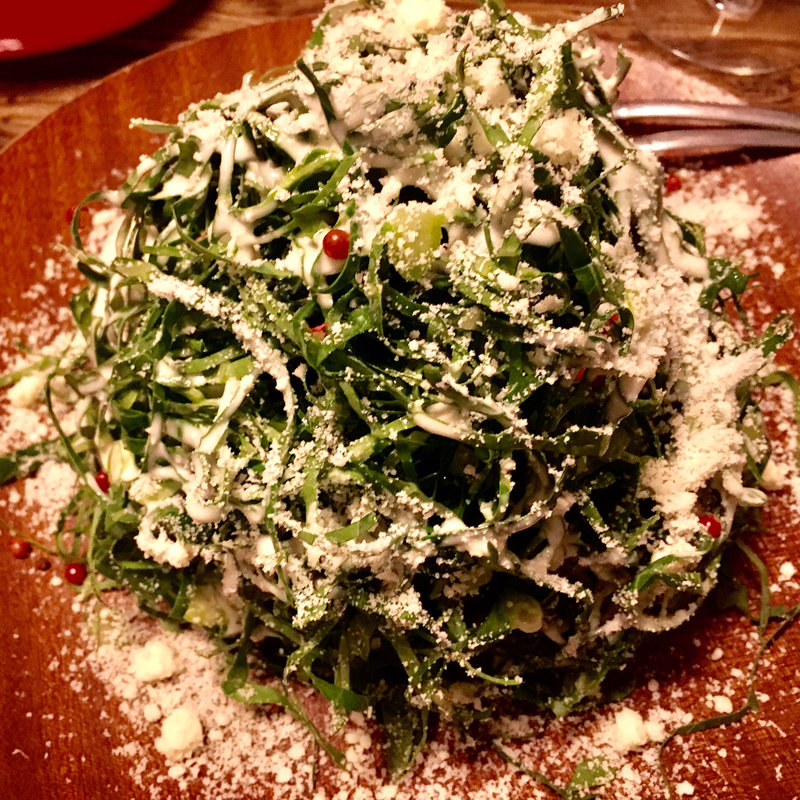 オーガニックケールのシーザーサラダ(WE ARE THE FARM 恵比寿店)