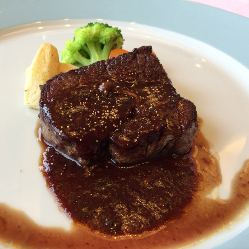 牛フィレステーキセット ランチ(ラ・セーヌ )