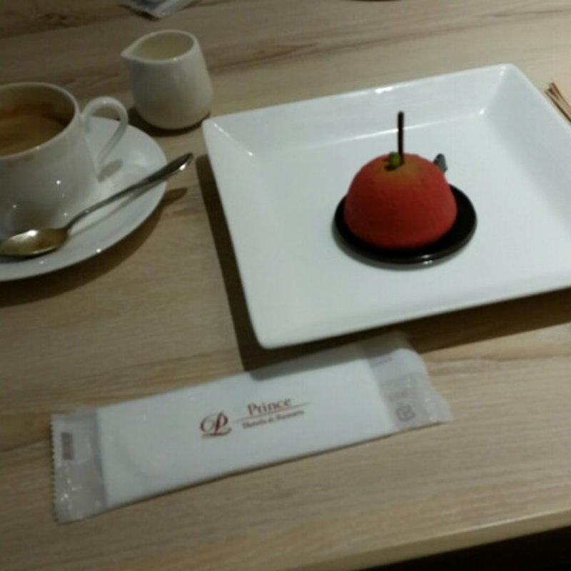 ケーキセット(カレーショップ シエール)