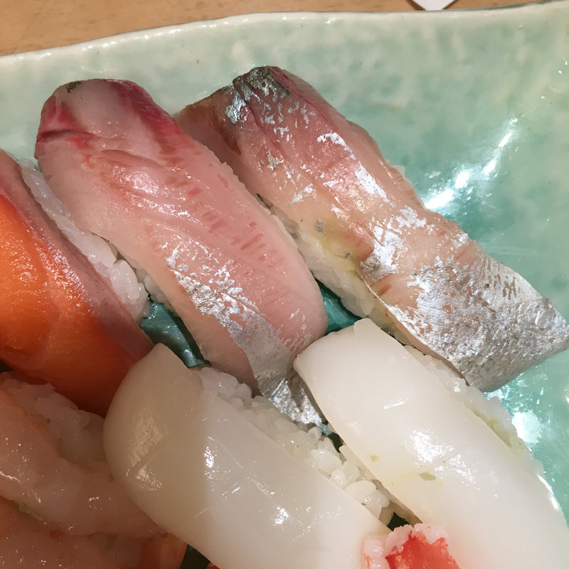 カンパチ(築地すし好 中目黒店 （ナカメグロテン）)