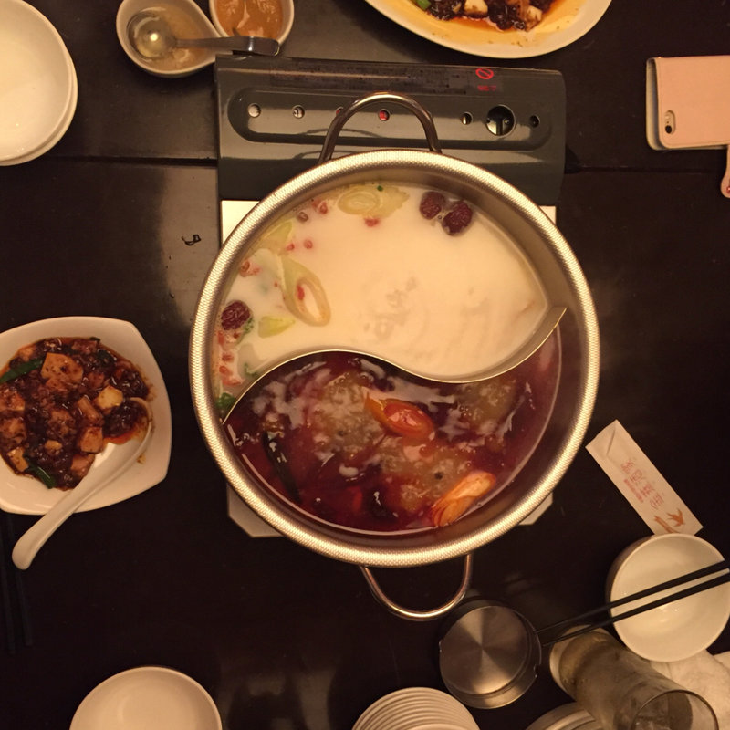 火鍋(金燕酒家 （キンエンシュカ）)