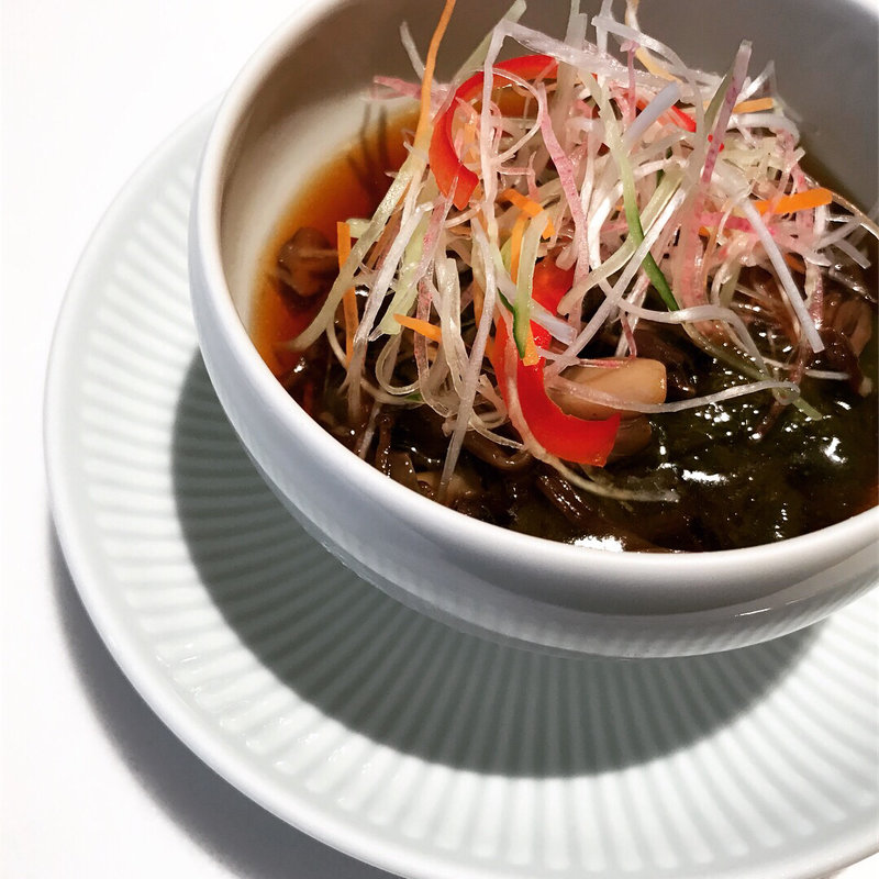 前菜 海藻の酢の物   彩食健美ランチコース  (中国料理「桃李」 ホテル日航大阪)