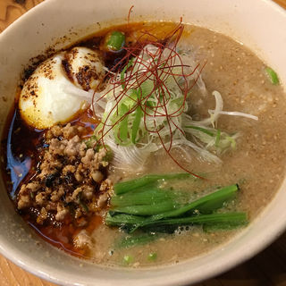 玄瑛流坦々麺(麺劇場 玄瑛)