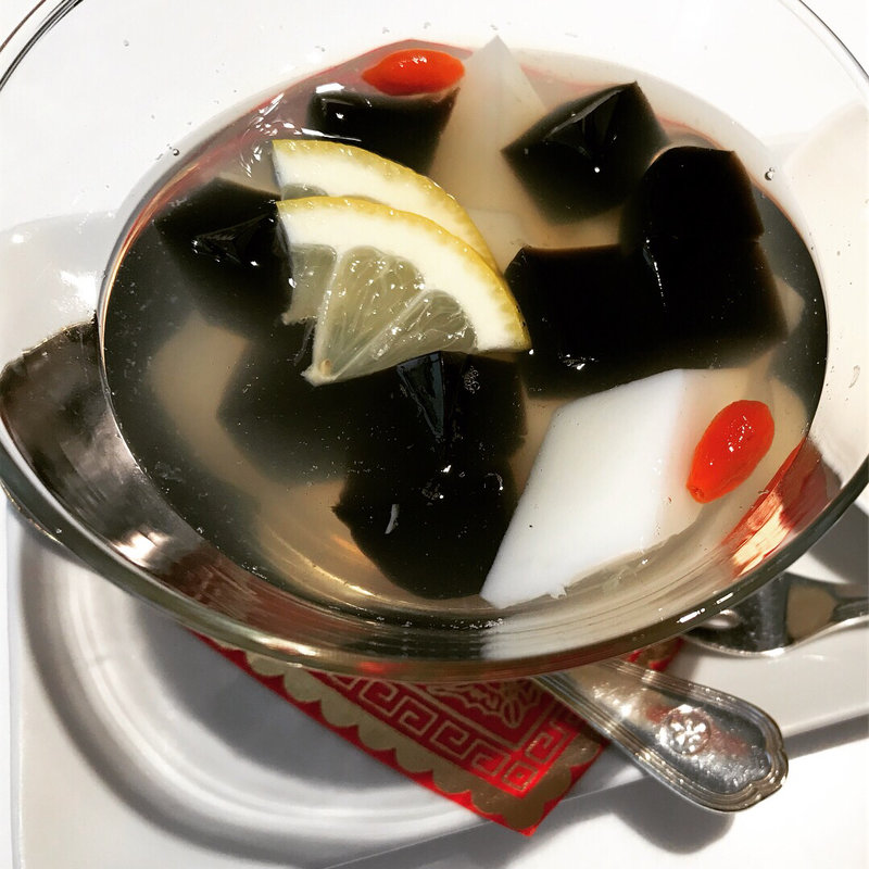 仙草ゼリー  彩食健美ランチコース  (中国料理「桃李」 ホテル日航大阪)