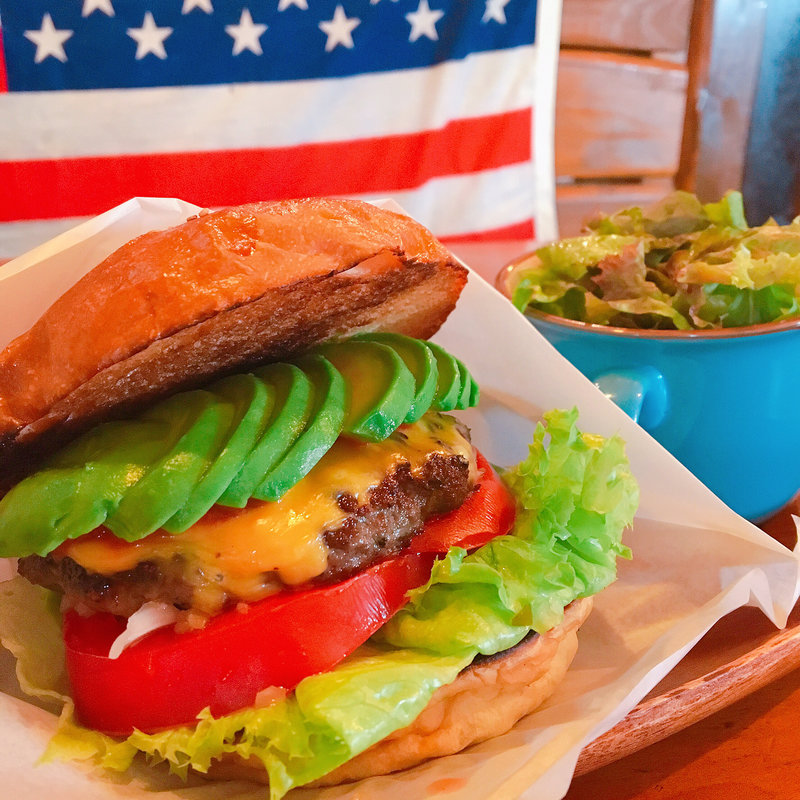 アボカドチーズバーガー(バーガークラフトマン)