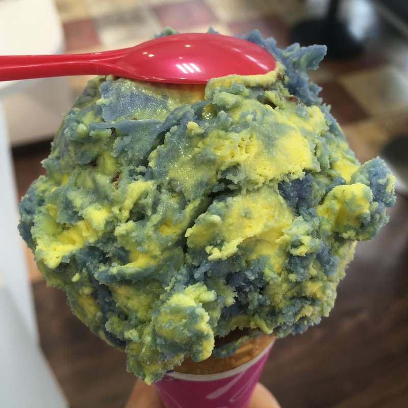 Boo Ya! "ミニオン"(サーティワンアイスクリーム 福岡高取店)