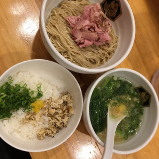 真鯛つけ麺雑炊セット(真鯛らーめん 麺魚 )