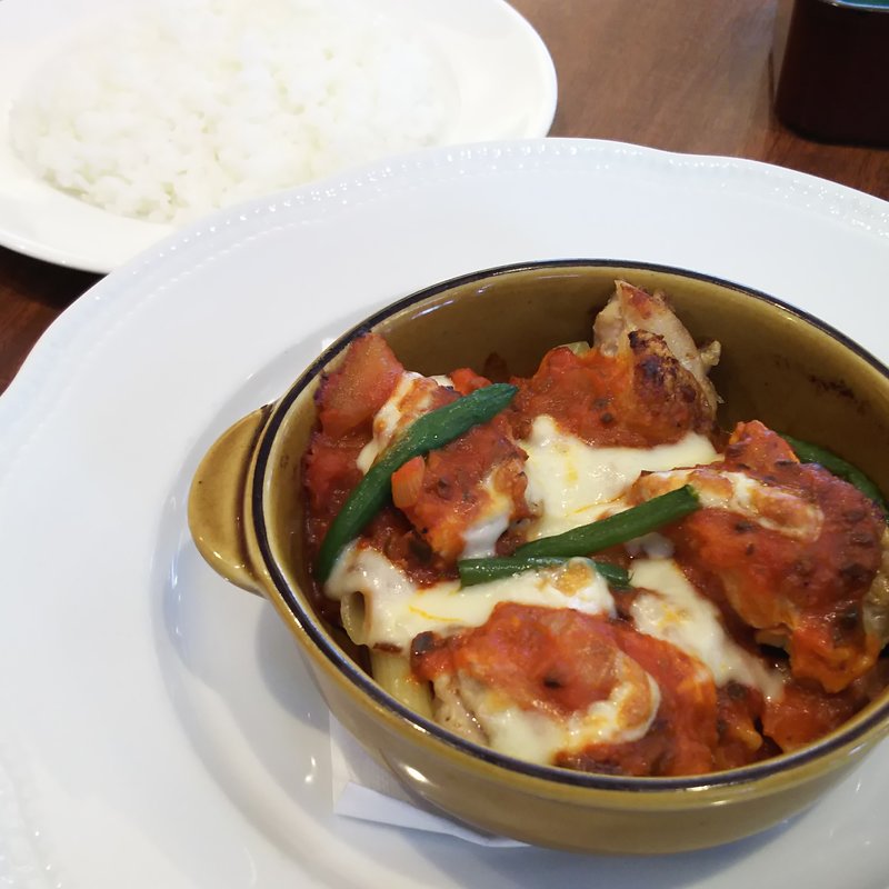 ロースハムと玉子のサラダ＋若鶏オーブン焼き～トマトソース＆チーズ(ロイヤルホスト 北山店 （Royal Host）)