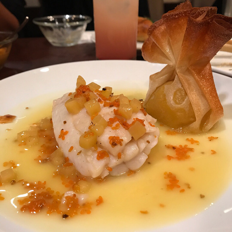 本日の鮮魚料理 季節の調理法で(俺のフレンチ KAGURAZAKA)