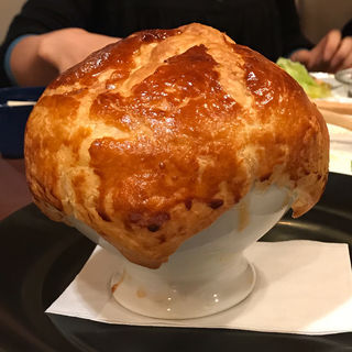 松茸のパイ包みスープ(俺のフレンチ KAGURAZAKA)