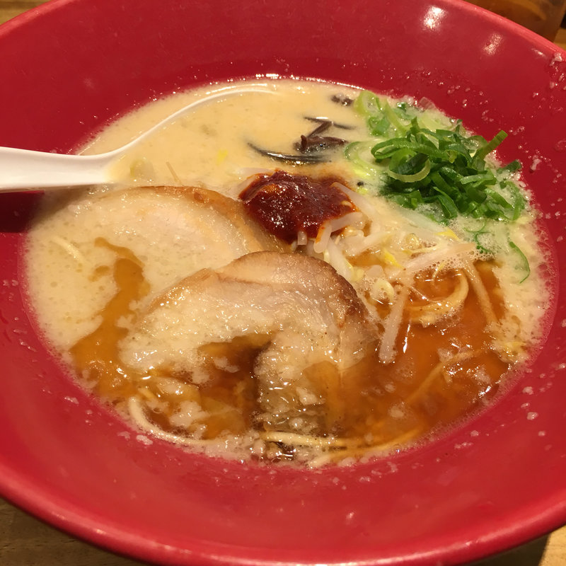 赤丸新味(博多 一風堂 神戸元町店 （いっぷうどう）)