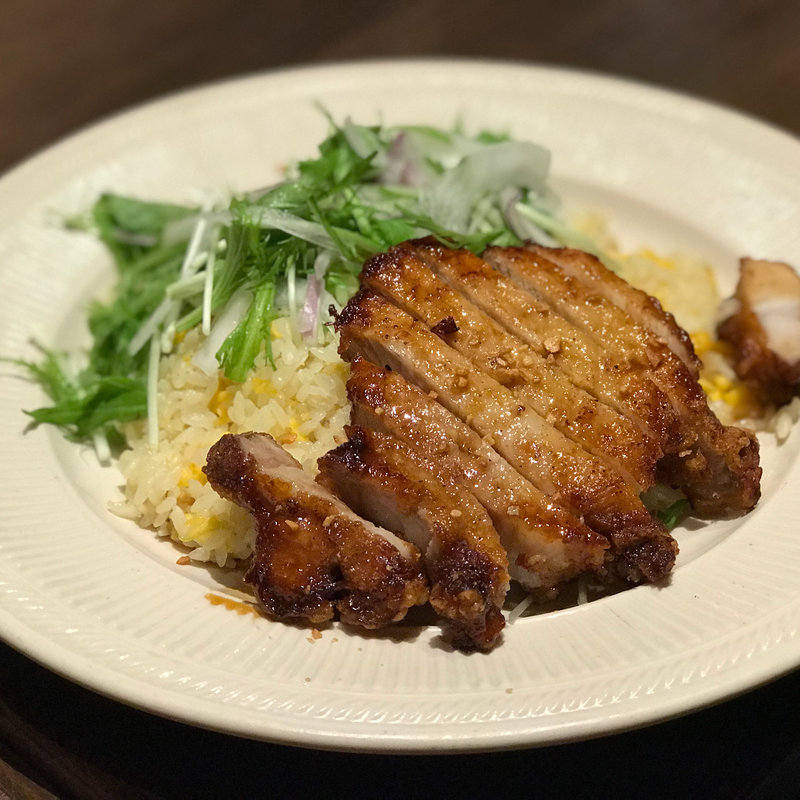 (童童 （トントン）)