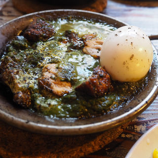 チキンカレー(ほうれん草)(ヨゴロウ （YOGORO）)