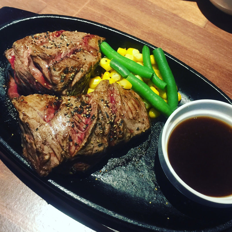 切り株ステーキ300g(クリッター マウンテン （Critter Mountain）)