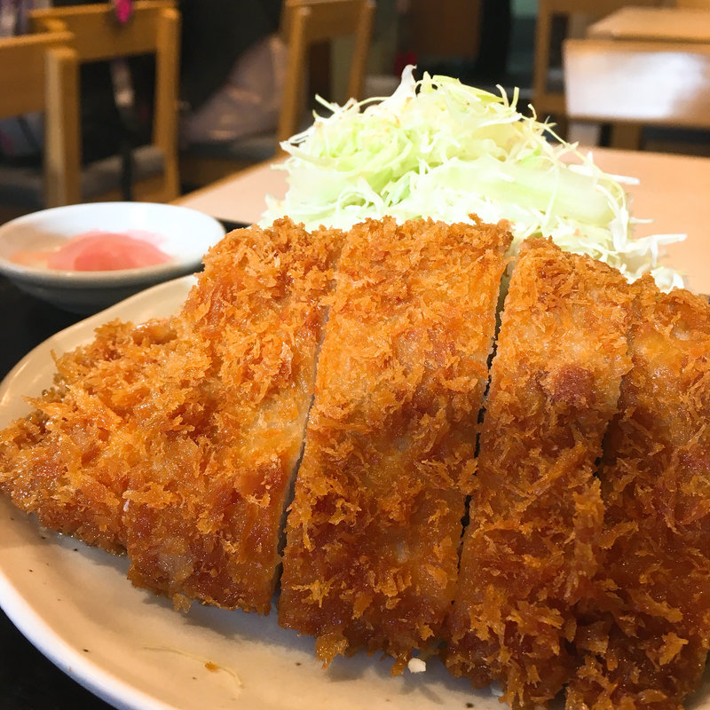 ロースかつ定食(とんかつはまや 関内駅前店)