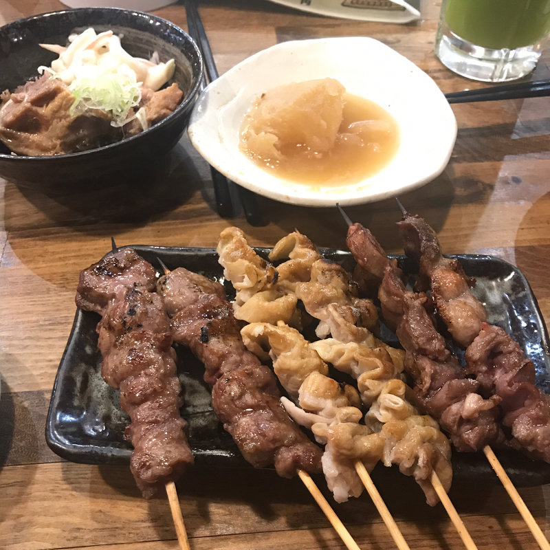 焼きとん（2本）(もつ焼酒場 豚坊)