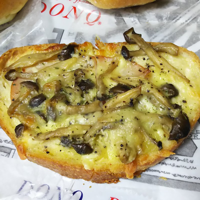 きのことベーコンのタルティーヌ(ドンク ラゾーナ川崎プラザ店)