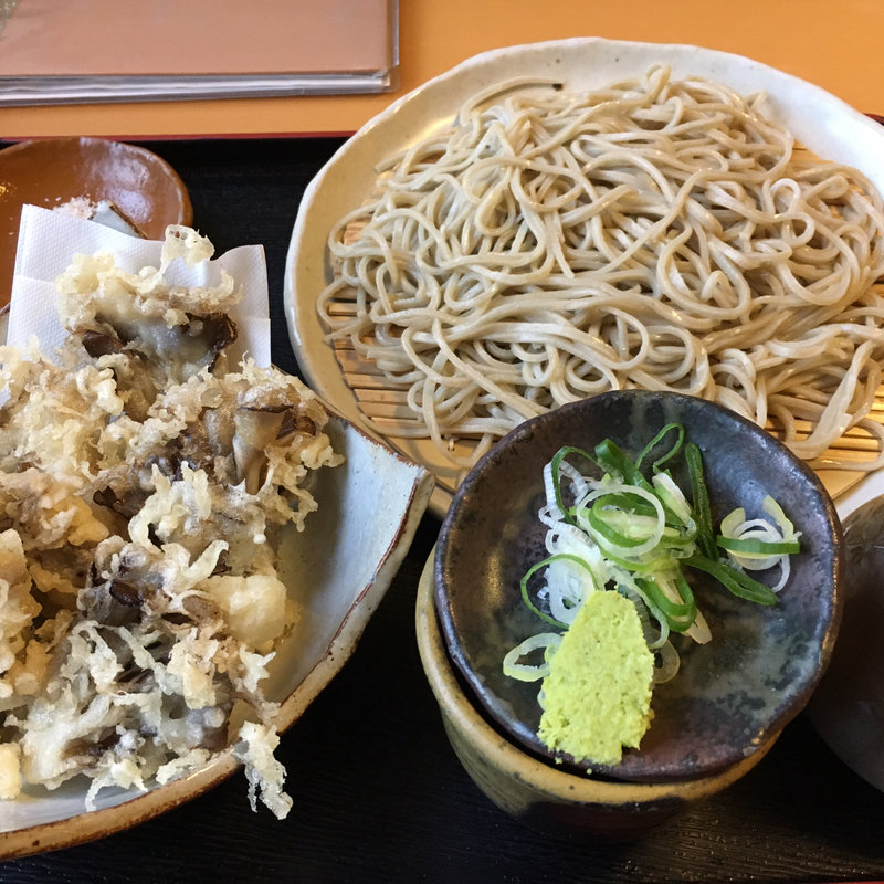 ざるそば(そば哲 本店 )