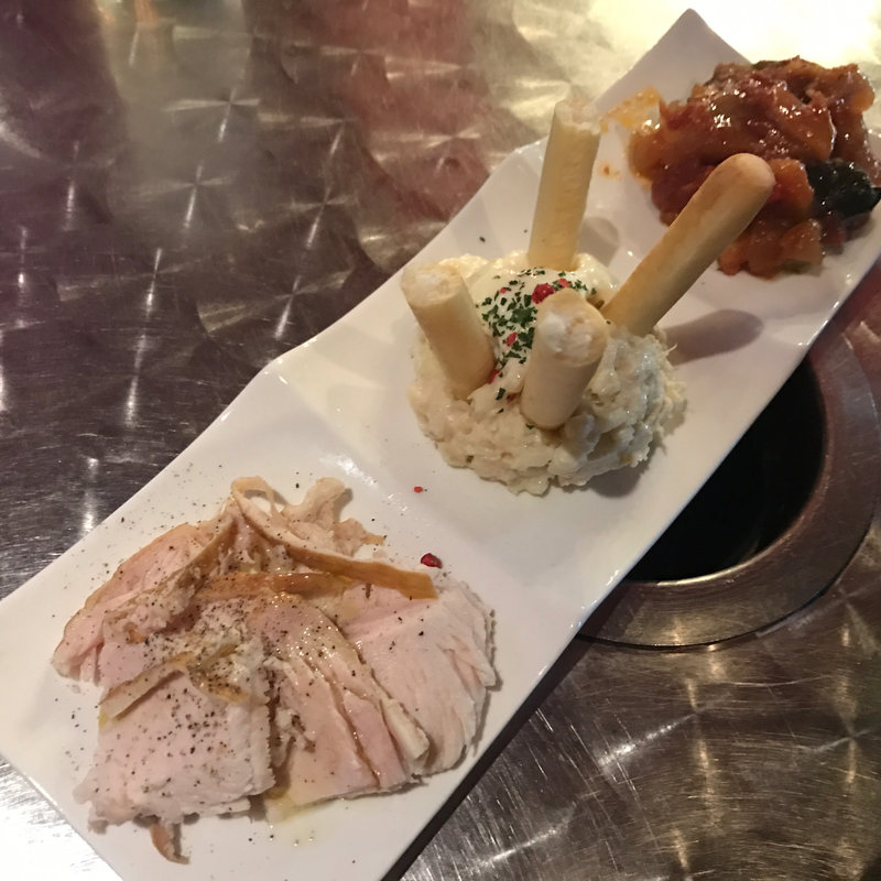 タパス3種盛り合わせ(BAR MAR Espana 三宮店)