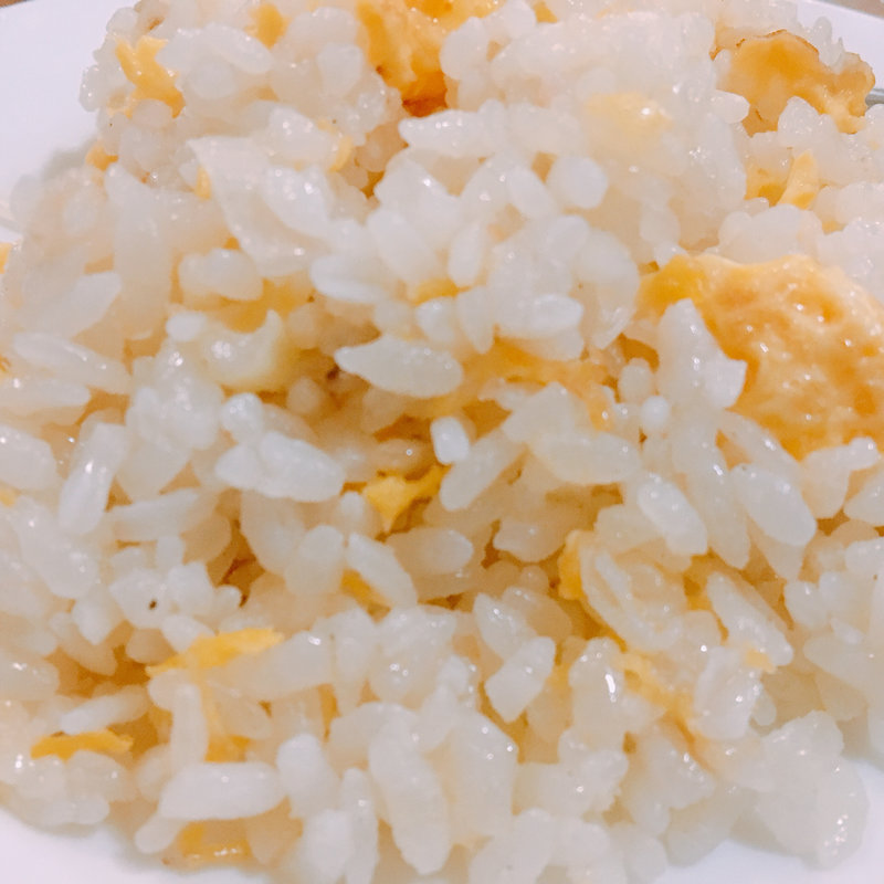 半チャーハン(華龍飯店 （カリュウハンテン）)