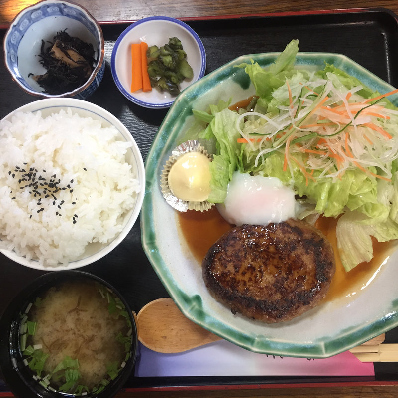 まぐろてりやきハンバーグ定食(まるたか )