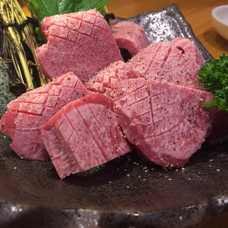 特選厚切り牛タン(焼肉工房せんじゅ)
