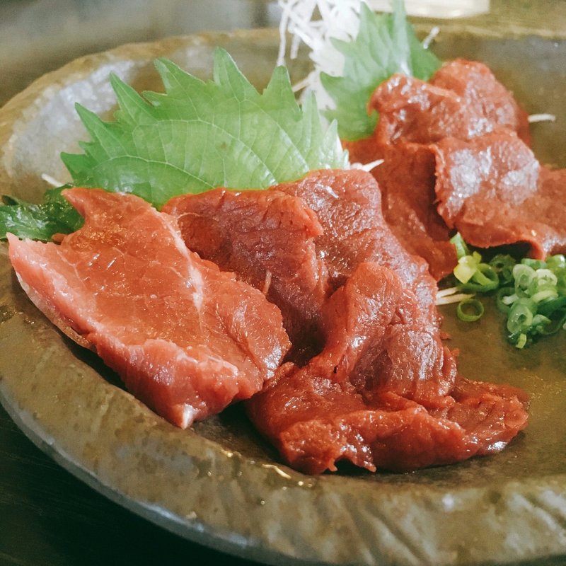 甲州名物馬刺し(奥藤 本店 （おくとう）)