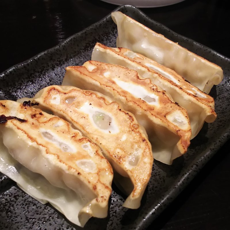 肉汁鶏餃子（5ヶ）(麺屋 武一 アトレ川崎店)