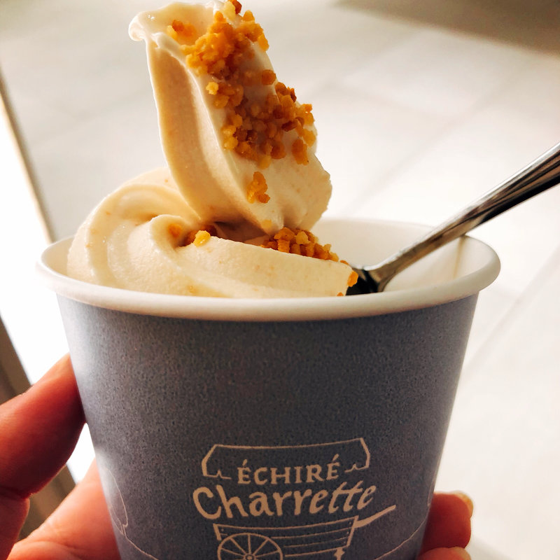 エシレ ソフトクリーム ブール・サブレ(ECHIRE Charrette（エシレ シャレット）)
