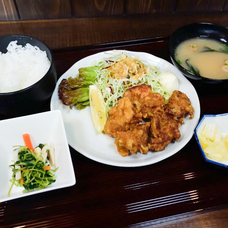 からあげ定食(ちょんたま食堂)