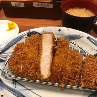 とんかつ（桜山豚140g）(神楽坂 さくら)