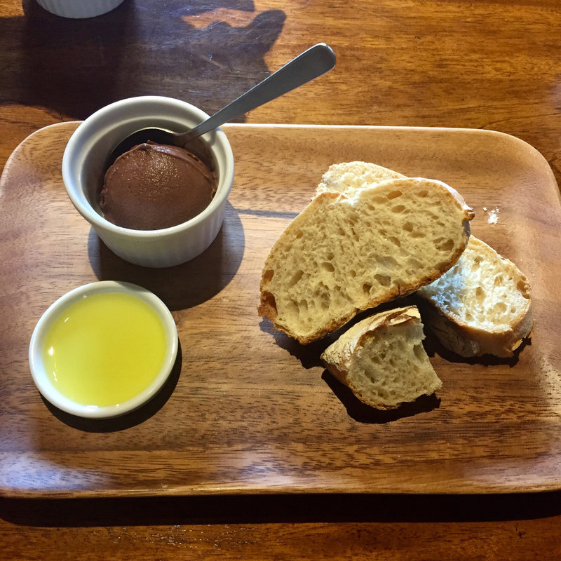 PANE 自家製パン(GELATO NATURALE（ジェラート ナトゥラーレ）)