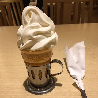 北海道牛乳ソフトクリーム(さち福やCAFÉ 町田東急ツインズ店 )